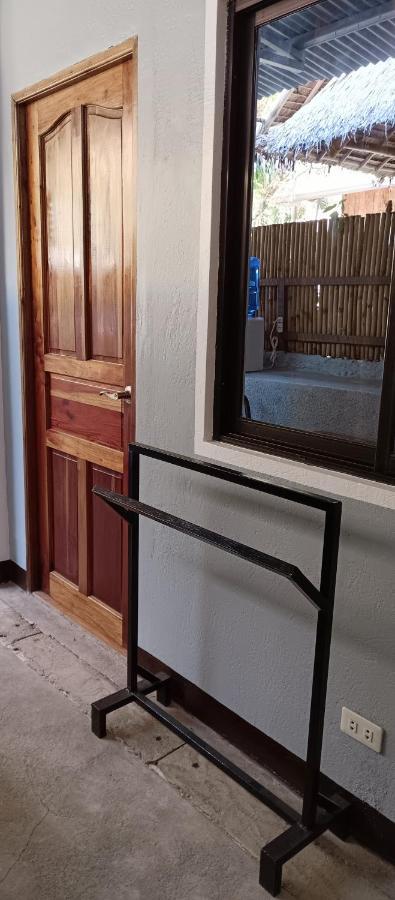 Elisha'S Guest House Coron Εξωτερικό φωτογραφία
