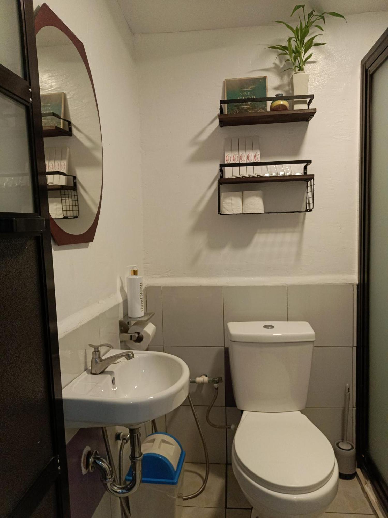 Elisha'S Guest House Coron Εξωτερικό φωτογραφία